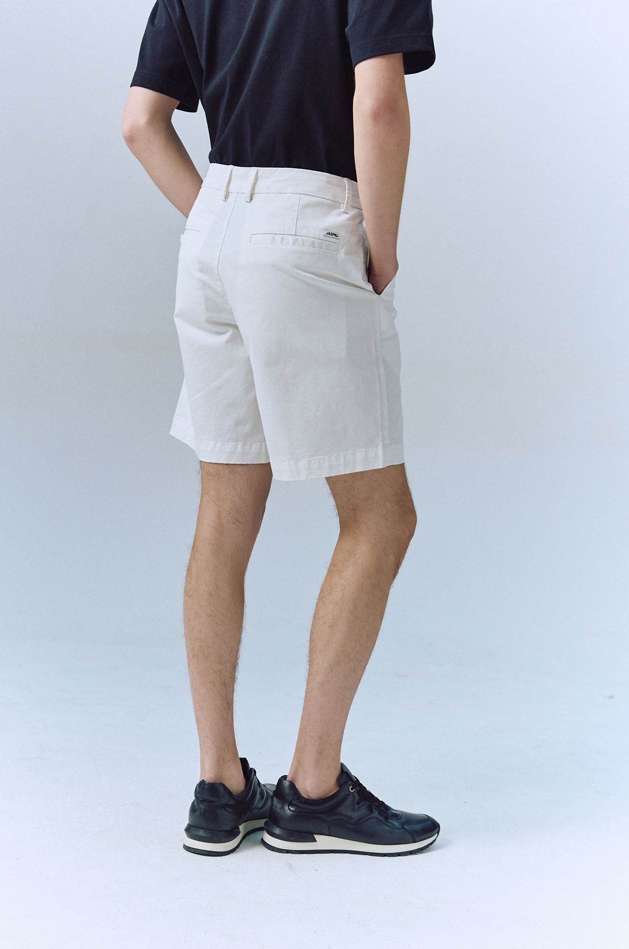 Chino Shorts with Zip Pocket